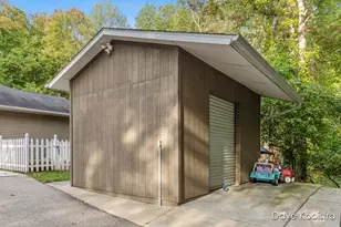 6375 Duxbury Dr SE, Ada, MI 49301 - Photo 40