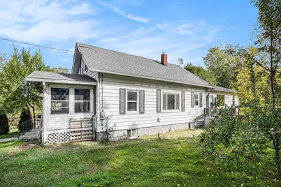 446 N 24th Street N, Springfield, MI 49037 - Photo 2