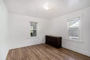 446 N 24th Street N, Springfield, MI 49037 - Photo 10