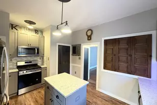 225 Superior Blvd, Wyandotte, MI 48192 - Photo 4