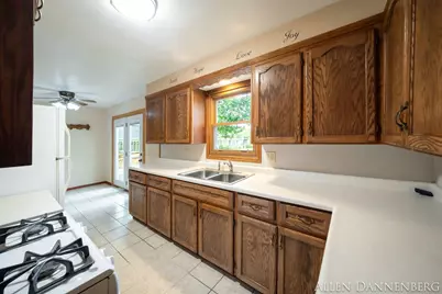 1818 104th Avenue, Zeeland, MI 49464 - Photo 20