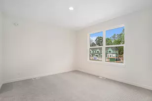 1988 S Shorewood Ln, Holland, MI 49423 - Photo 8