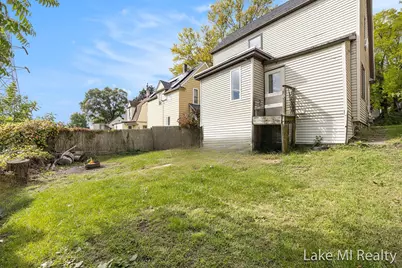 1018 Norwich Avenue SW, Grand Rapids, MI 49503 - Photo 16