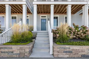 144 Mariners Cv, Saint Joseph, MI 49085 - Photo 1