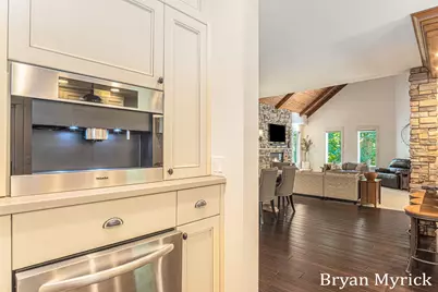1400 W 32nd Street, Holland, MI 49423 - Photo 12
