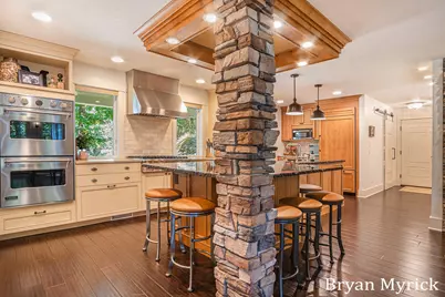 1400 W 32nd Street, Holland, MI 49423 - Photo 8