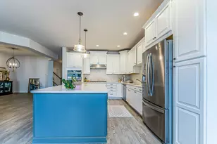 3075 N Spurway Dr, Ann Arbor, MI 48105 - Photo 16