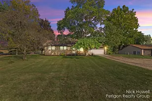 26131 M-40, Gobles, MI 49055 - Photo 6