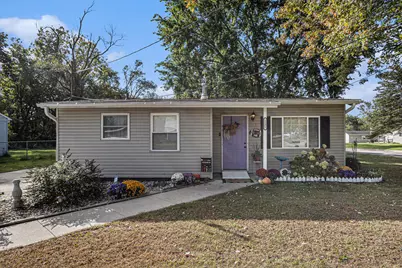 1131 Frisbie Boulevard, Springfield, MI 49037 - Photo 2