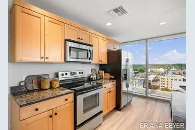 335 Bridge Street NW #907, Grand Rapids, MI 49504 - Photo 14