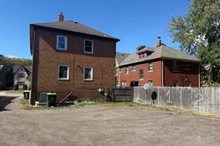 50 Waldo St, Pontiac, MI 48341 - Photo 24