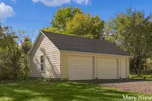 10652 Nugent Ave NE, Rockford, MI 49341 - Photo 10