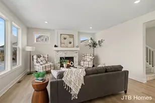 10459 Poppy Ln, Allendale, MI 49401 - Photo 14