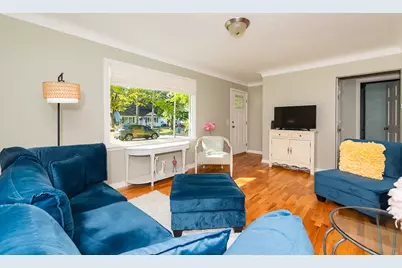 310 Oakhurst Avenue, Kalamazoo, MI 49001 - Photo 10