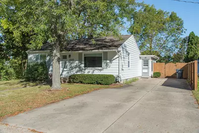 310 Oakhurst Avenue, Kalamazoo, MI 49001 - Photo 2