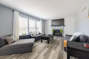 8262 S Warwick Ct, Ypsilanti, MI 48198 - Photo 10