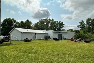 1003 N Elm St, Tekonsha, MI 49092 - Photo 1