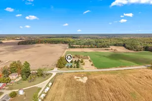 10149 Dennings Rd, Jonesville, MI 49250 - Photo 6