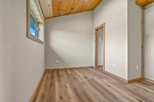 10149 Dennings Rd, Jonesville, MI 49250 - Photo 22