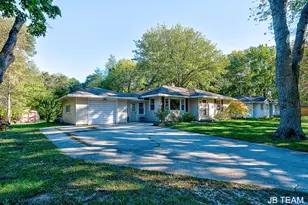 257 Mae Rose Ave, Holland, MI 49424 - Photo 36