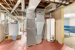 257 Mae Rose Ave, Holland, MI 49424 - Photo 26