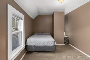 918 Lafayette Ave NE, Grand Rapids, MI 49503 - Photo 14