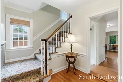 2752 Maplewood Drive SE, East Grand Rapids, MI 49506 - Photo 8