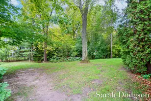 2752 Maplewood Dr SE, East Grand Rapids, MI 49506 - Photo 34