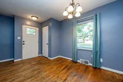 1803 Heath Court, Benton Harbor, MI 49022 - Photo 6