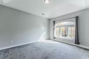 5535 Arbor Chase Dr, Ann Arbor, MI 48103 - Photo 16