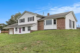 7558 W D Ave, Kalamazoo, MI 49009 - Photo 2