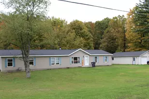 18242 32nd Street St, Gobles, MI 49055 - Photo 1