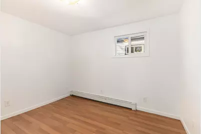 9000 Beatrice Street, Livonia, MI 48150 - Photo 12