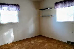 1426 18th St, Port Huron, MI 48060 - Photo 12