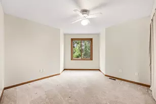 2875 Trailwood Ln, Ann Arbor, MI 48105 - Photo 16