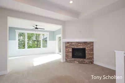 6308 Blendon Woods Drive #19, Hudsonville, MI 49426 - Photo 8