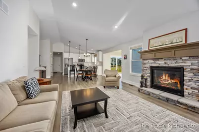 6741 Woodhills Drive NE, Rockford, MI 49341 - Photo 10