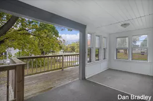 201 E Coffren Ave, Greenville, MI 48838 - Photo 6