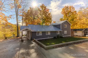 23941 Beers Rd, Mesick, MI 49668 - Photo 10