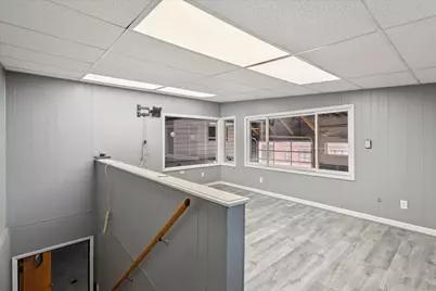 206 W Louis Glick Highway, Jackson, MI 49201 - Photo 28