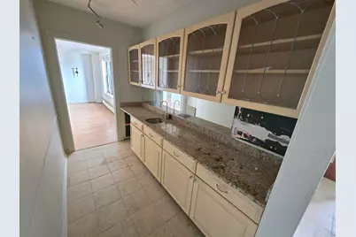 8162 E East Jefferson Ave 16B Avenue, Detroit, MI 48214 - Photo 8