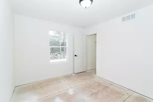 20215 Sunset Ave, Livonia, MI 48152 - Photo 36