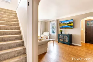 1060 Leonard St NE, Grand Rapids, MI 49503 - Photo 6