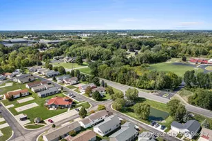 5232 E Sunfield Ln, Holland, MI 49423 - Photo 18