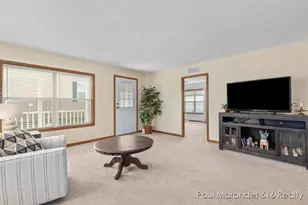 5232 E Sunfield Ln, Holland, MI 49423 - Photo 16