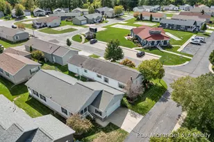 5232 E Sunfield Ln, Holland, MI 49423 - Photo 20