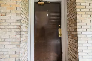 16260 Mayfair Dr Dr, Southfield, MI 48075 - Photo 4