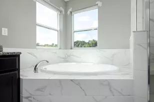 5548 Seney Cir N, Hamburg, MI 48139 - Photo 34