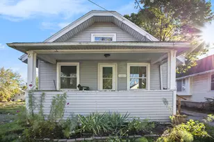 930 Mahlon St, Lansing, MI 48906 - Photo 2