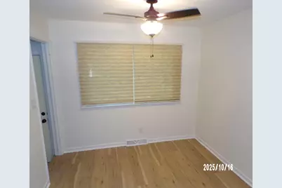 210 N Division Street, Spring Lake, MI 49456 - Photo 10